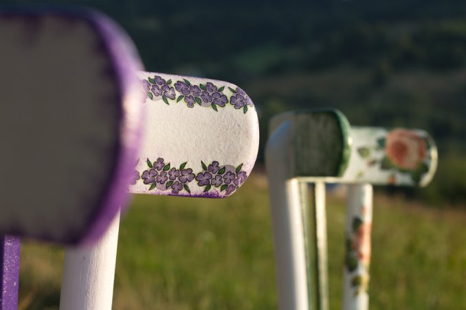 recupero sedie vecchie, decoupage sedie