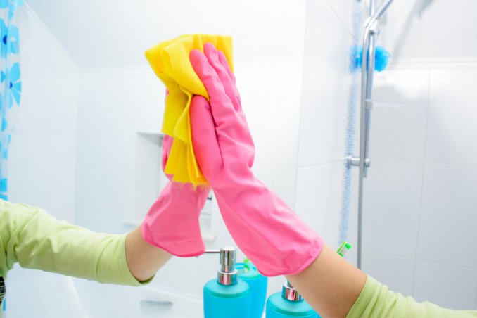 come pulire specchi senza lasciare aloni, come pulire specchi, pulire specchi senza aloni