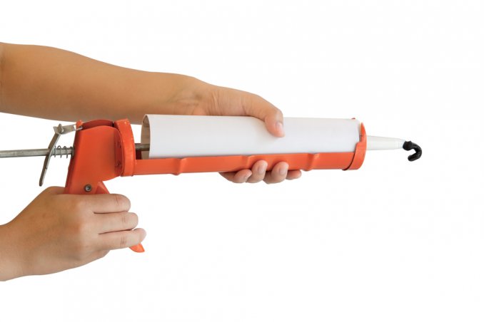 attaccare paraspigoli muro, incollare paraspigoli muro, montaggio paraspigoli muro