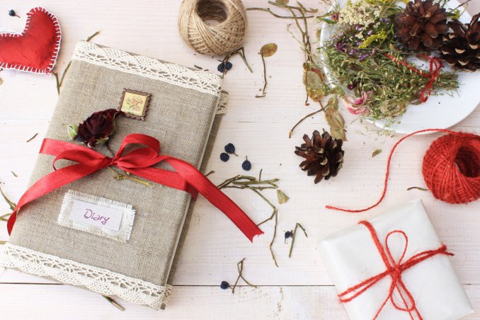 decorare agenda, copertina, idee originali