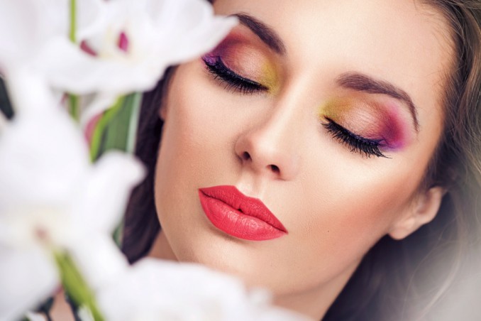 primer viso, trucco, make-up donna