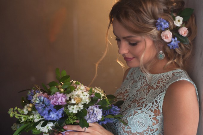 matrimonio stile provenzale, bouquet, sposa