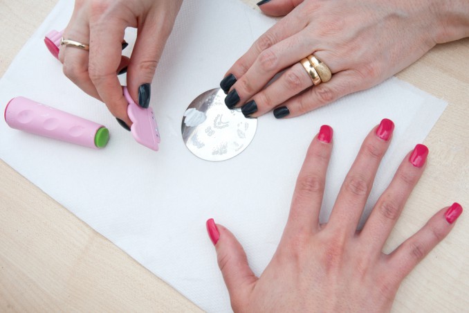 stamping per unghie