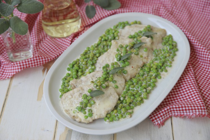 Scaloppine di maiale con piselli