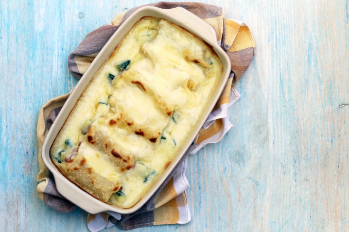 cosa fare con la sfoglia delle lasagne avanzate, avanzi sfoglia lasagne, come fare cannelloni con la pasta per lasagne