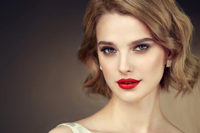 piega mossa, capelli medi, ricci