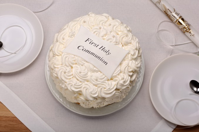decorazioni torte prima comunione, torte prima comunione con panna montata