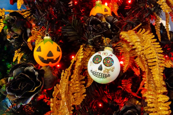 albero halloween, albero halloween idee, albero halloween decorazioni