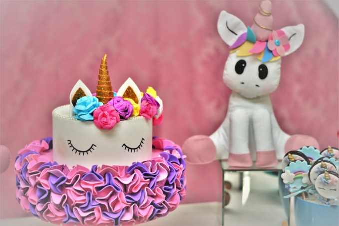 torta finta unicorno fai da te, torta finta unicorno, torta finta unicorno tutorial 