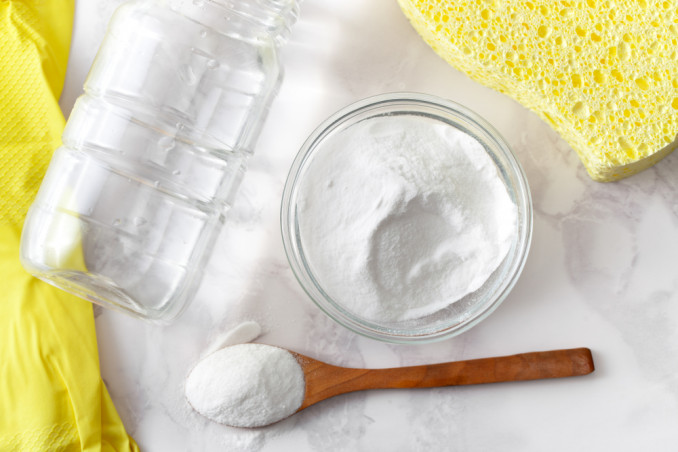 Pulizie con bicarbonato