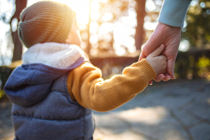 camminare con bambini sicurezza