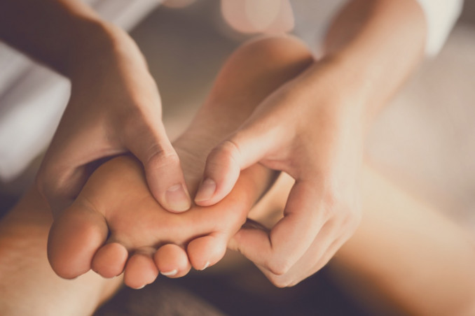 dolore pianta piede, rimedi naturali, trattamenti