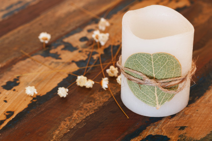 candele foglie secche fai da te