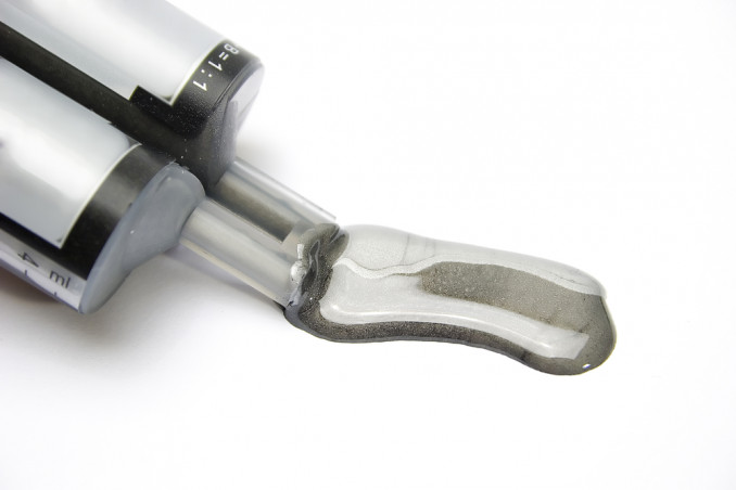 come chiudere buco plastica, buco plastica