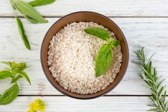 riso con salvia e rosmarino