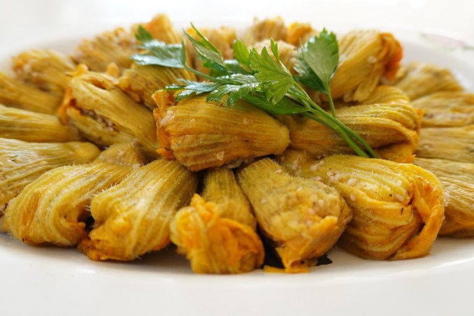 Fiori di zucca in umido