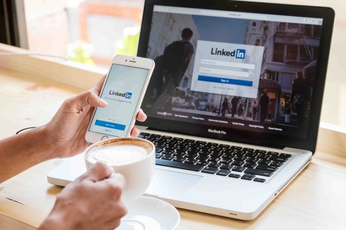 Come trovare lavoro su LinkedIn