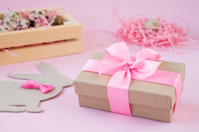 confezione pasquale forma uovo