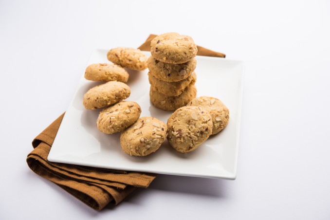 biscotti salati con frutta secca, biscotti con frutta secca