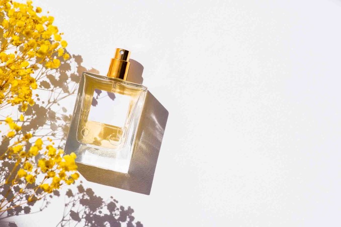 differenza tra profumo e acqua profumata