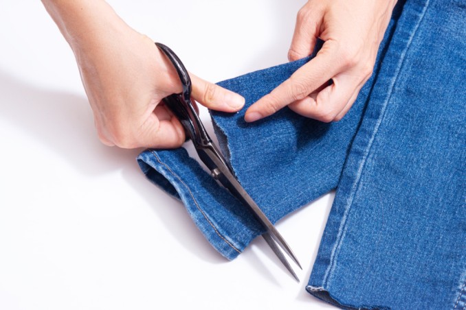 come fare l'orlo ai pantaloni senza macchina da cucire, come fare orlo pantaloni