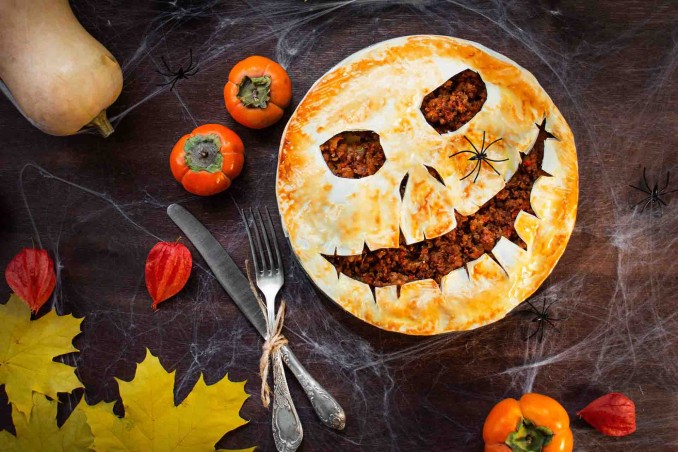 cena con delitto per Halloween