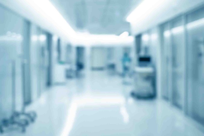 Sognare di camminare in un ospedale