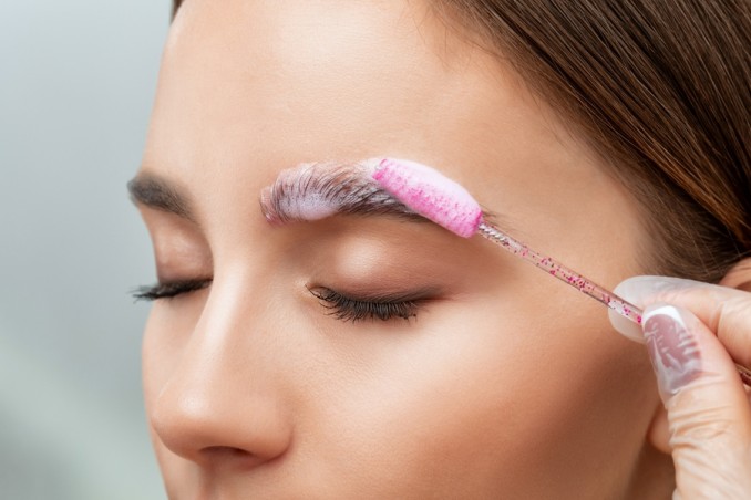 tinta sopracciglia