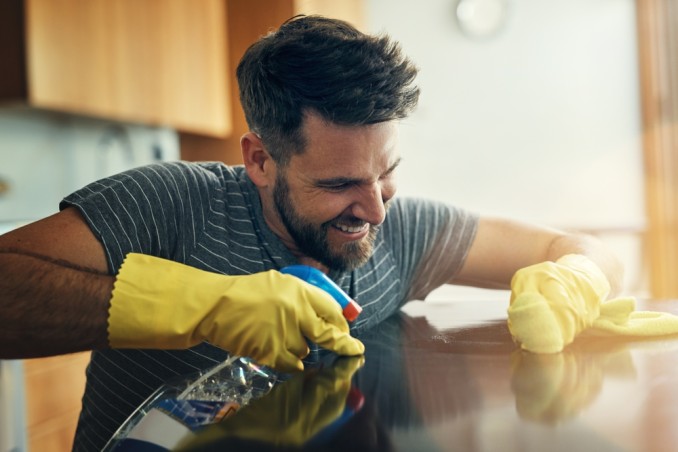 spolverare velocemente